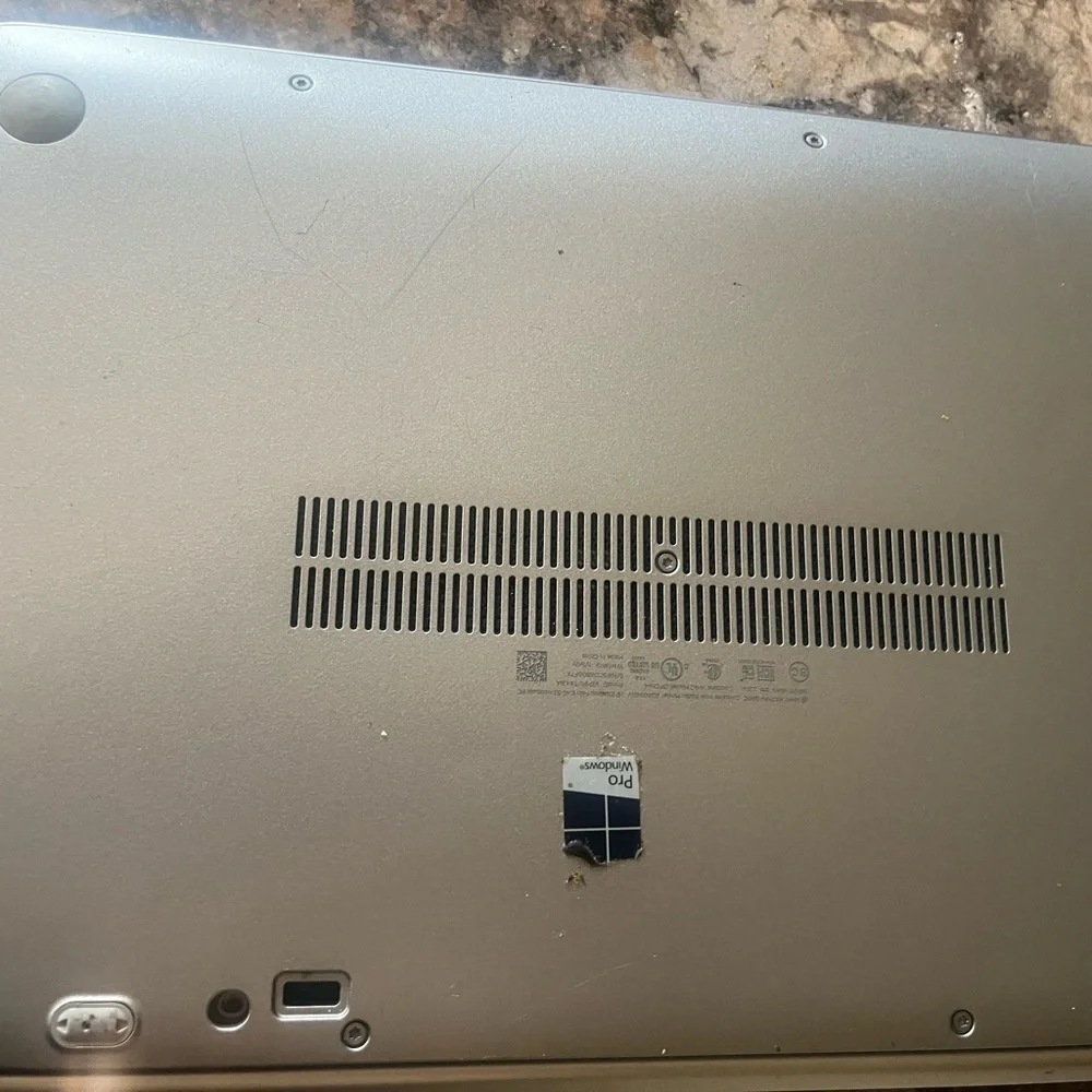 Hp Elite Book Used Like New Factory reseted . Good for work